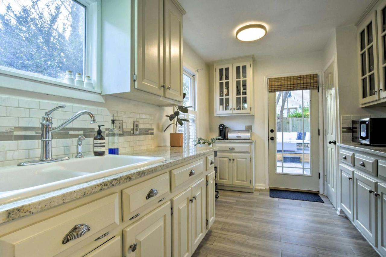 Home With Outdoor Oasis In Downtown Raleigh! المظهر الخارجي الصورة